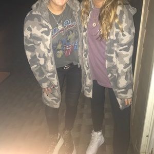 Barefoot Dreams Sweater/Jacket